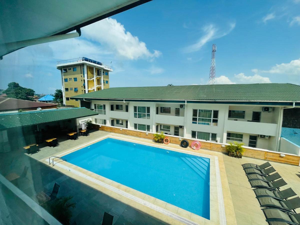 New Brookfields Hotel فريتاون المظهر الخارجي الصورة