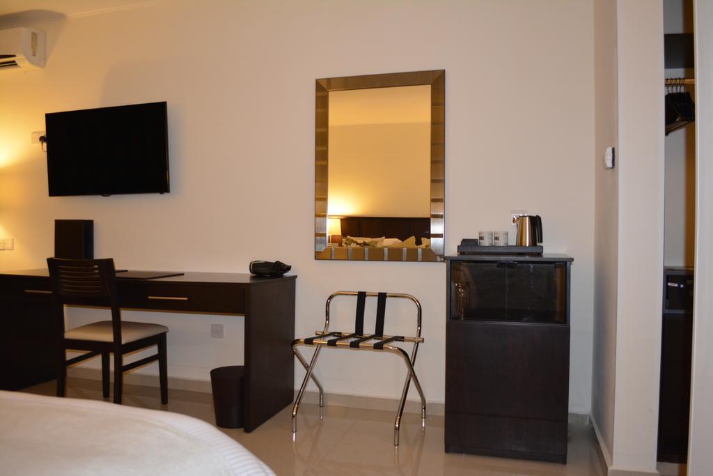 New Brookfields Hotel فريتاون الغرفة الصورة